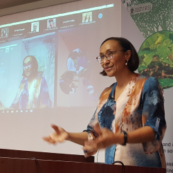 Dr Carol Nonkwelo